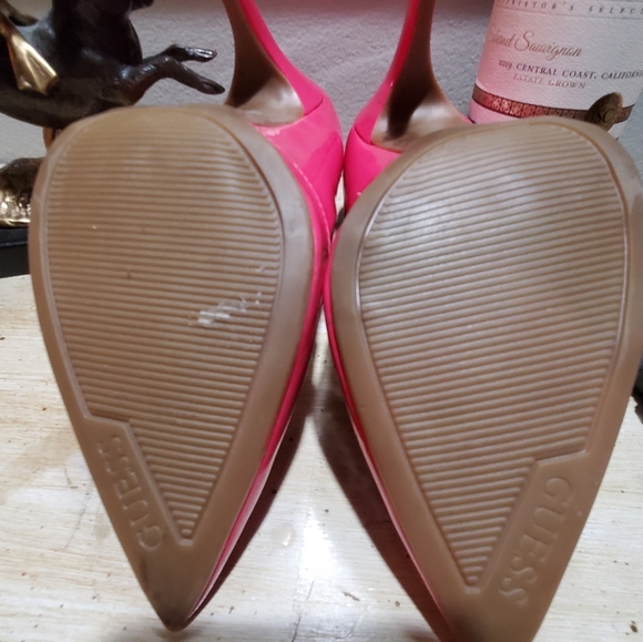 Shoes - Picture 3 of 4